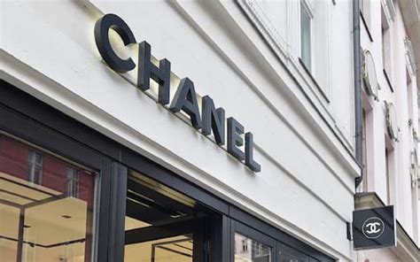 negozio chanel napoli